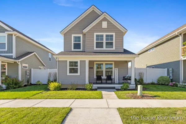 6670 Promenade Street Ne, Rockford, MI 49341