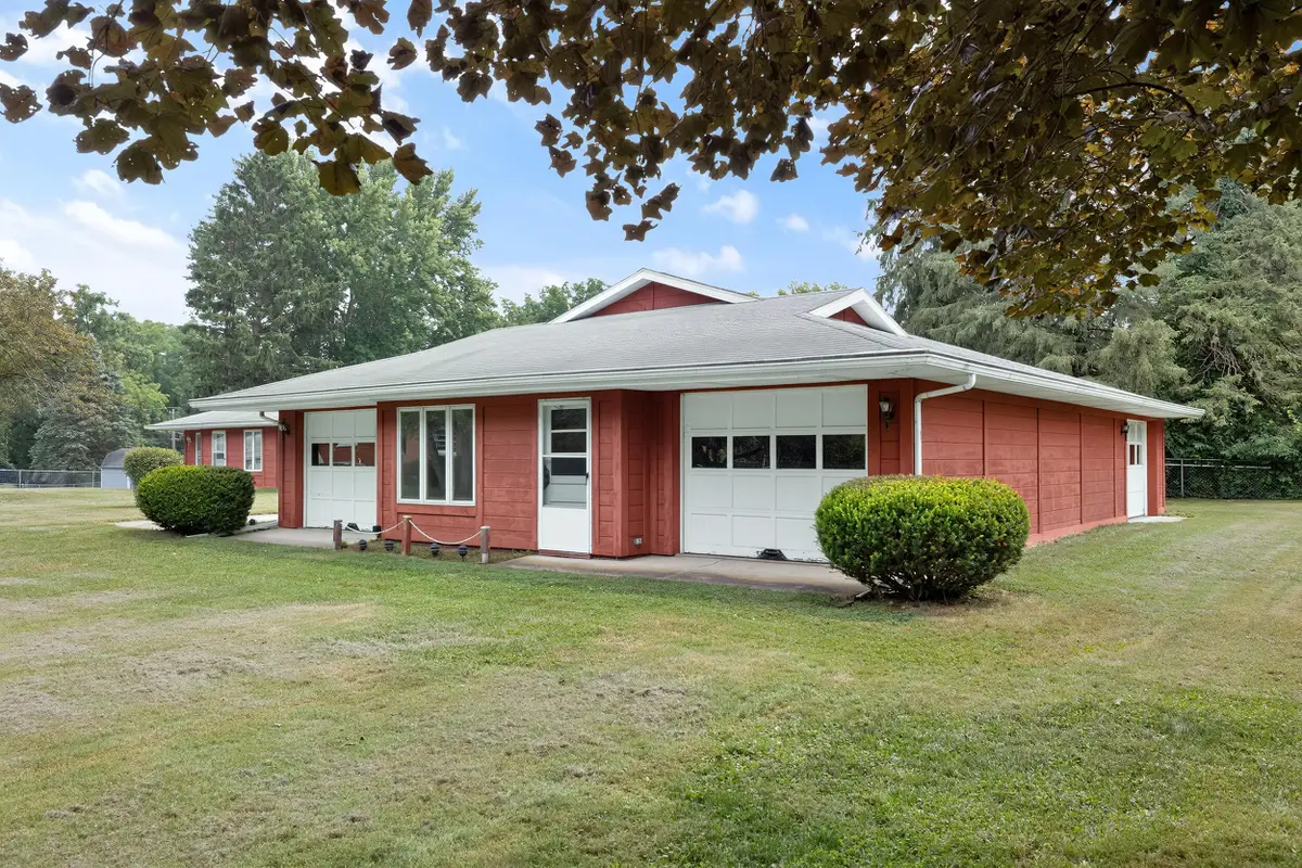128 Schirmer Parkway, Buchanan, MI 49107 - #1
