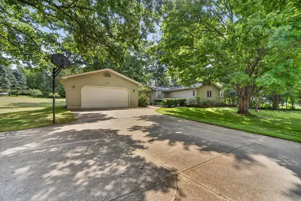 17334 10 Mile Road, Battle Creek, MI 49014