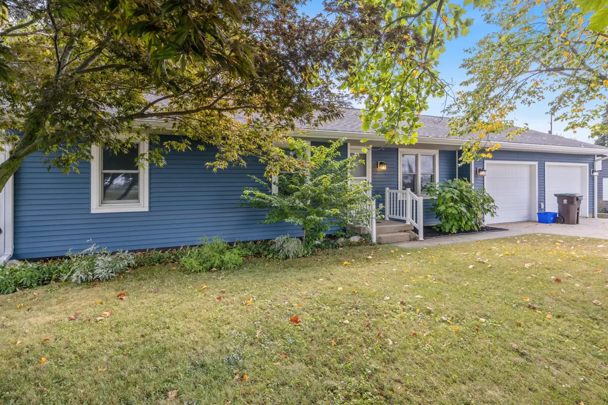 716 Valley Avenue, Fremont, MI 49412 - #1