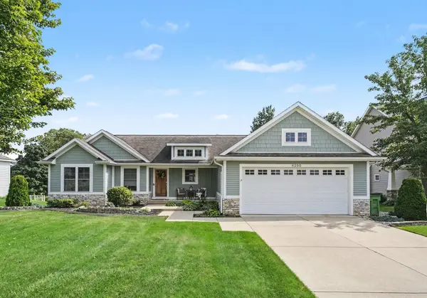 4290 Oak Meadow Drive, Hudsonville, MI 49426