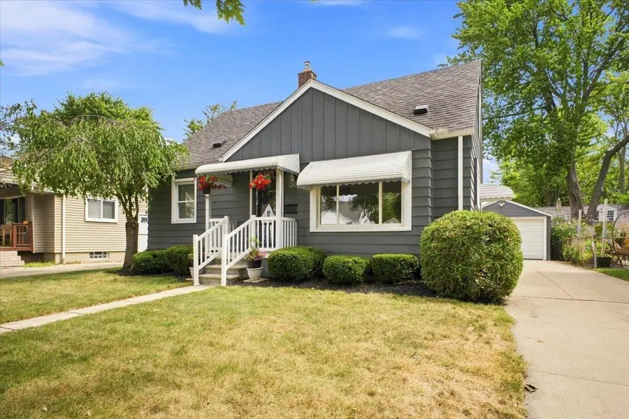 815 S Marias Avenue, Clawson, MI 48017 - #2