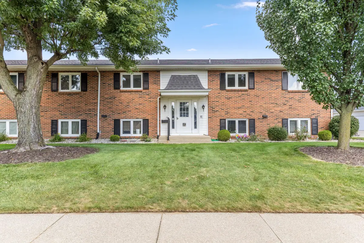 707 Andover Street Se, Kentwood, MI 49548 - #1