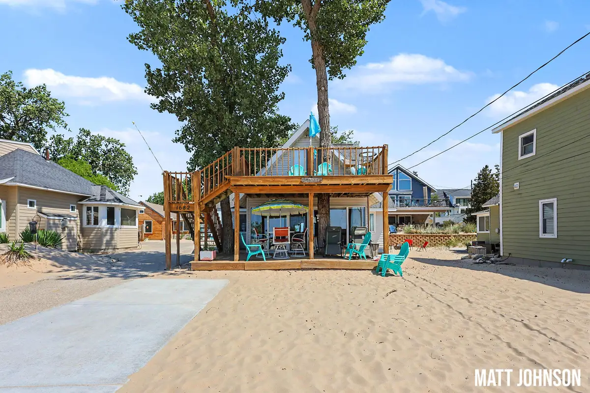 1682 Beach Street, Muskegon, MI 49441 - #1