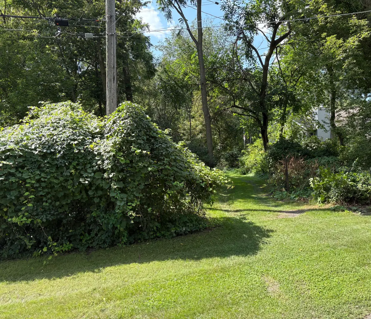 3491 Eastern Avenue Ne, Grand Rapids, MI 49525 - #1