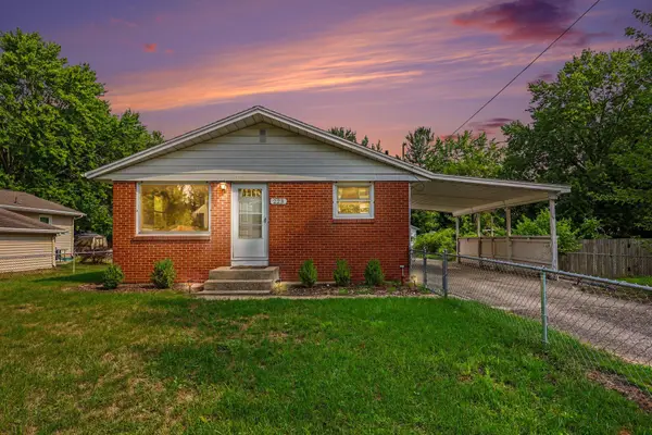 223 Marcus Street Sw, Grand Rapids, MI 49548
