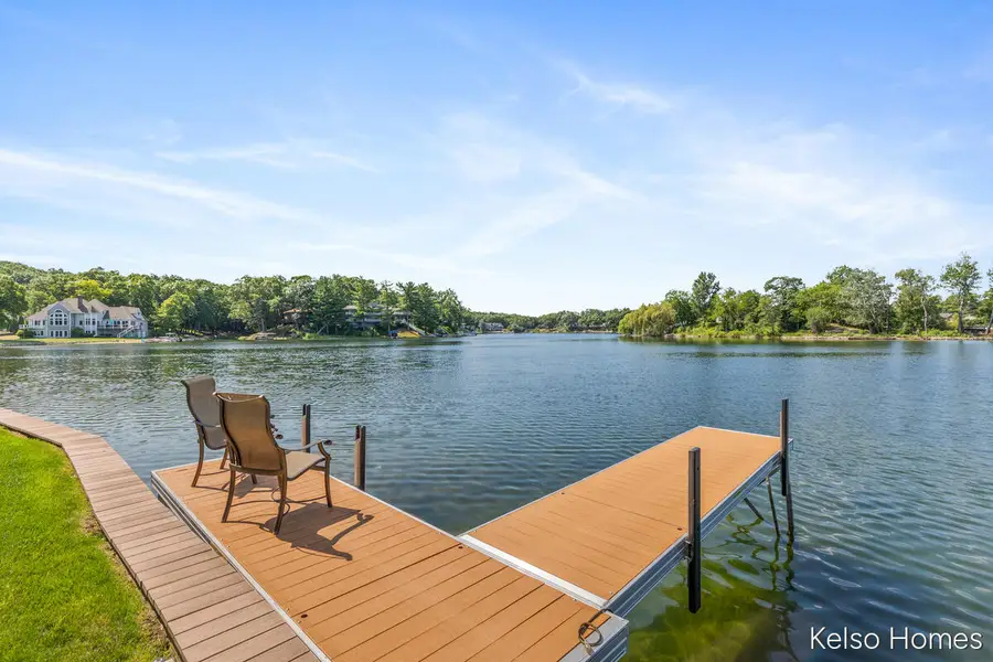2452 Holtman Drive Ne, Grand Rapids, MI 49525 - #3