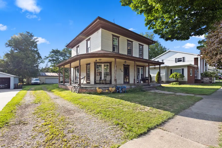 216 N Chicago Street, Litchfield, MI 49252 - #2
