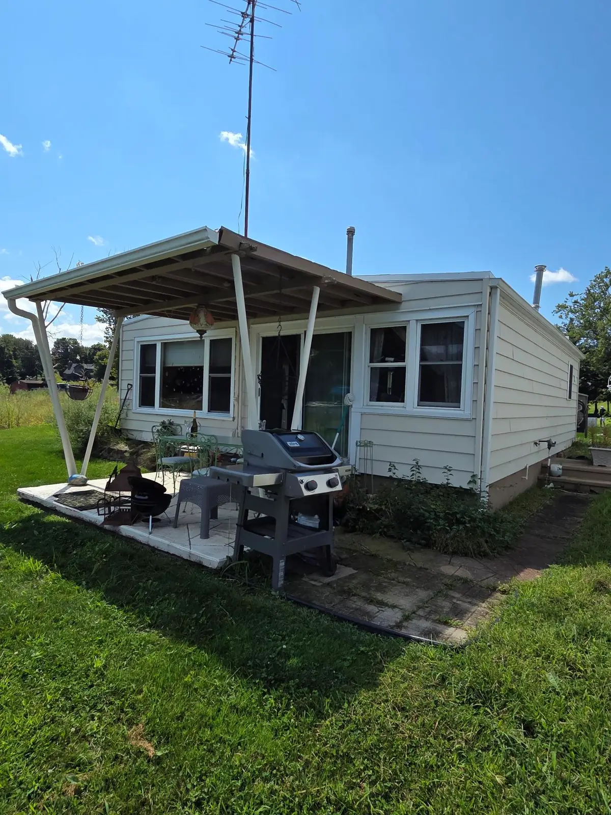 48696 Main Street, Lawrence, MI 49064 - #1
