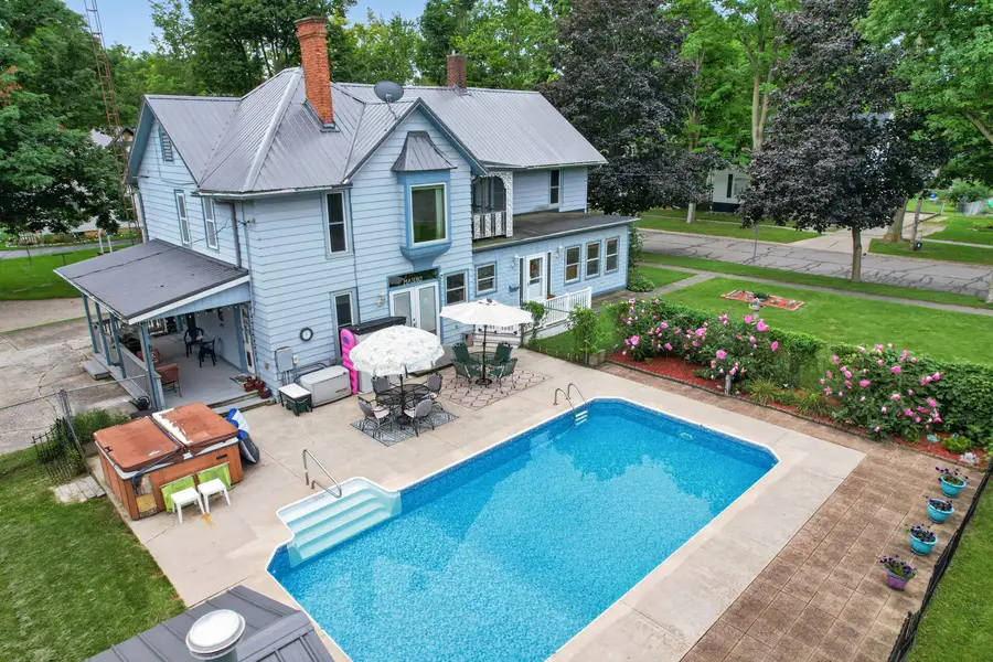 507 Grove Street, Hudson, MI 49247 - #3