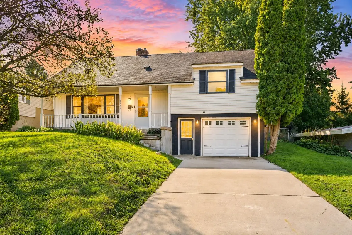 1044 Lockridge Drive Ne, Grand Rapids, MI 49505 - #1