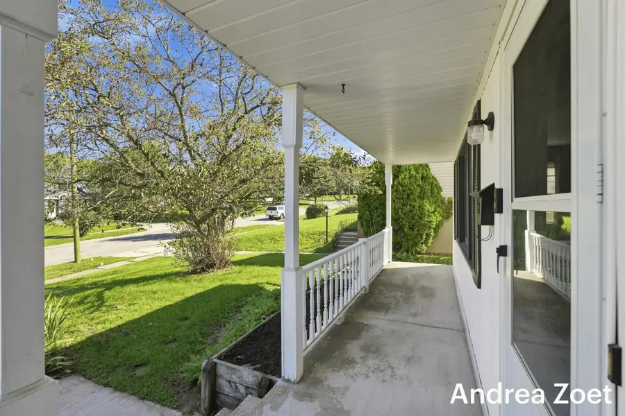 1044 Lockridge Drive Ne, Grand Rapids, MI 49505 - #3