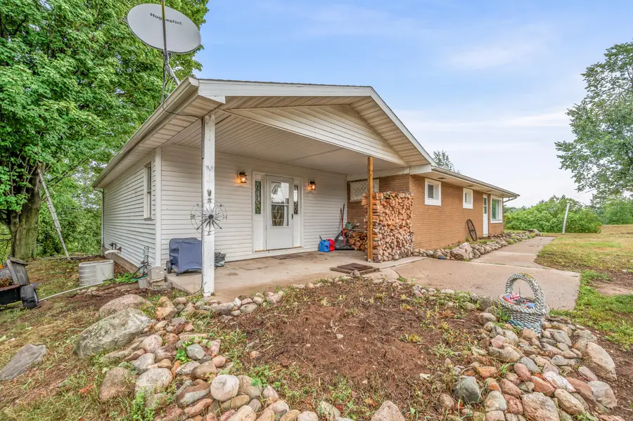 6584 E 96th Street, Reed City, MI 49677 - #3