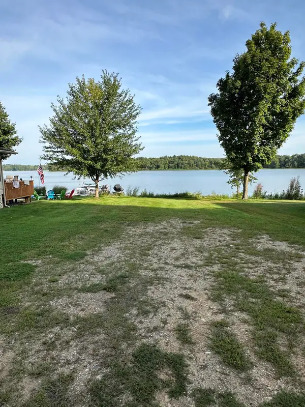 3107 Baseline Road, Gobles, MI 49055