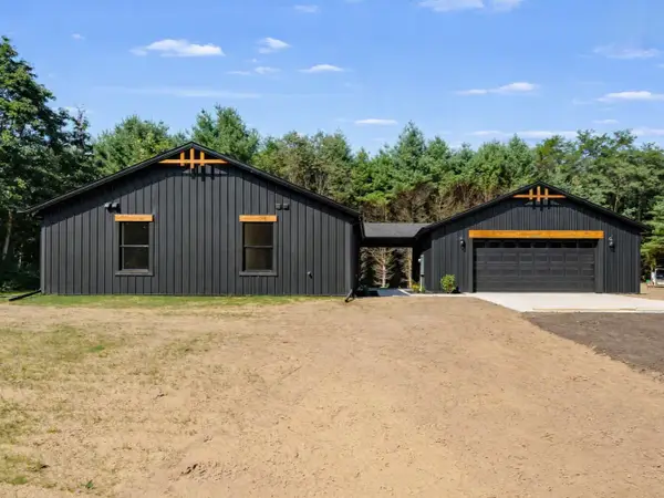 57160 Highfield Road, Three Rivers, MI 49093