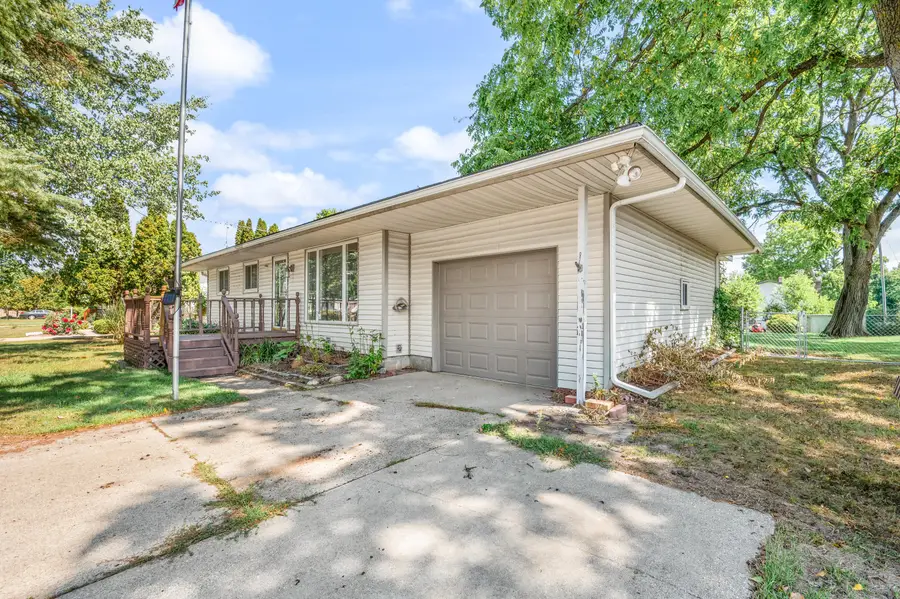 623 Lilac Avenue, Big Rapids, MI 49307 - #2