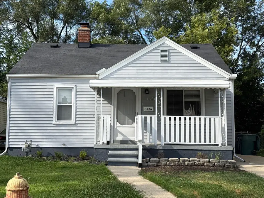 1666 Liberty Avenue, Lincoln Park, MI 48146 - #3