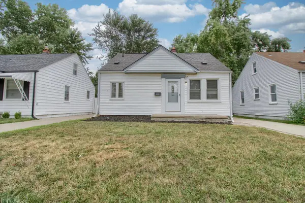 24682 Annapolis Street, Dearborn Heights, MI 48125