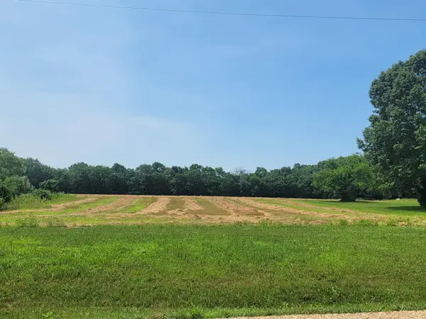 70501 Miller Road, Sturgis, MI 49091