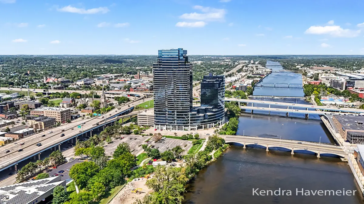 335 Bridge Street Nw #2305, Grand Rapids, MI 49504 - #1