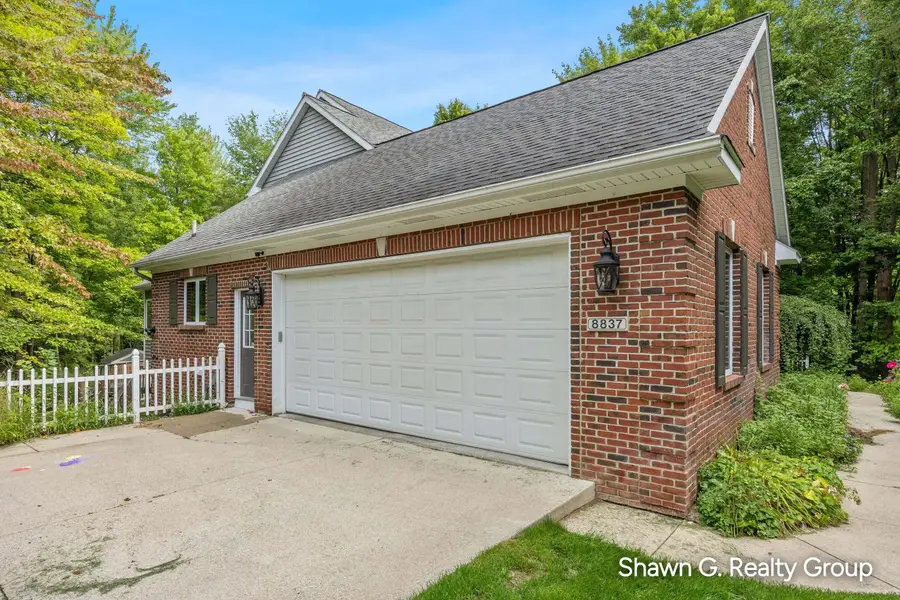 8837 56th Avenue, Hudsonville, MI 49426 - #2