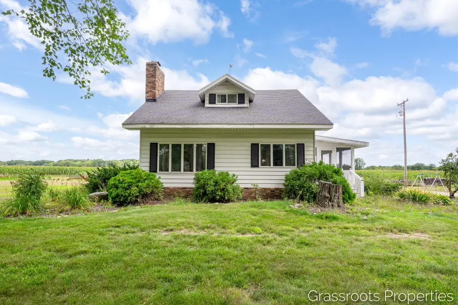 6196 W Sidney Road, Sidney, MI 48885 - #3