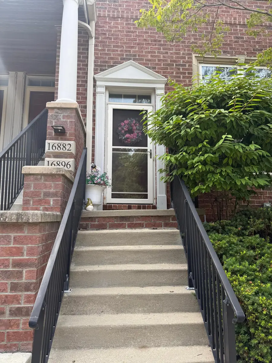 16896 Farmington Road, Livonia, MI 48154 - #2