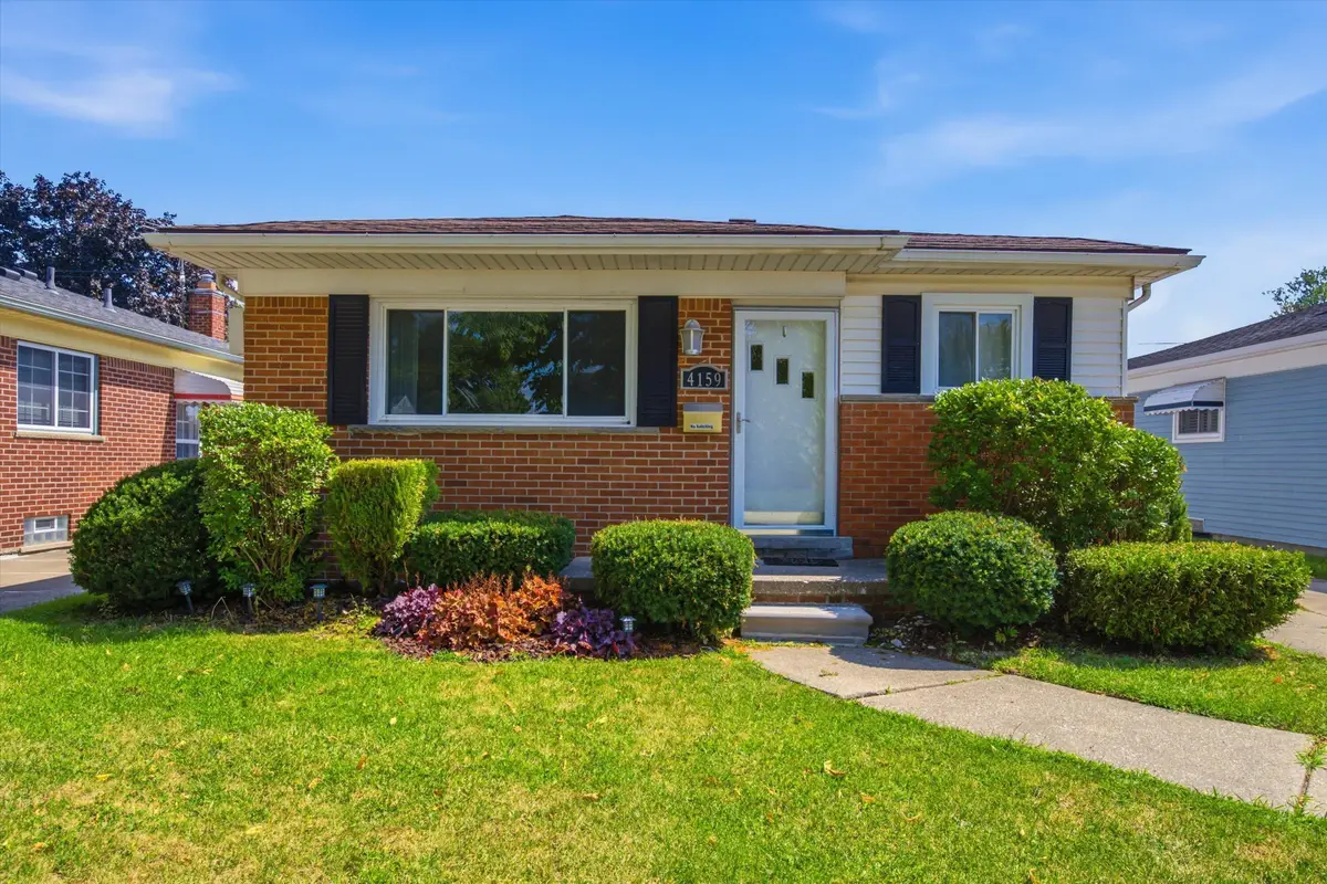 4159 Monroe Street, Dearborn Heights, MI 48125 - #1
