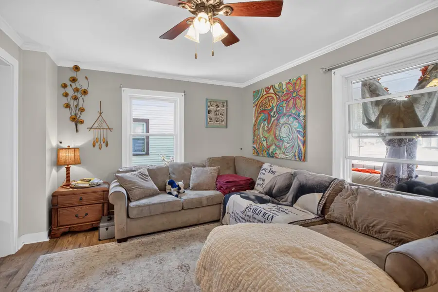 1324 E North Street, Jackson, MI 49202 - #2