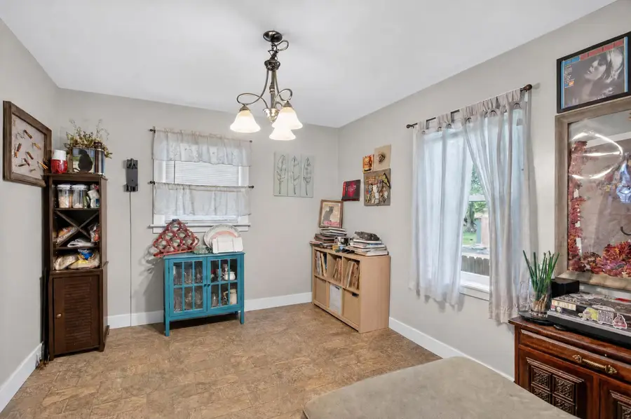 1324 E North Street, Jackson, MI 49202 - #3
