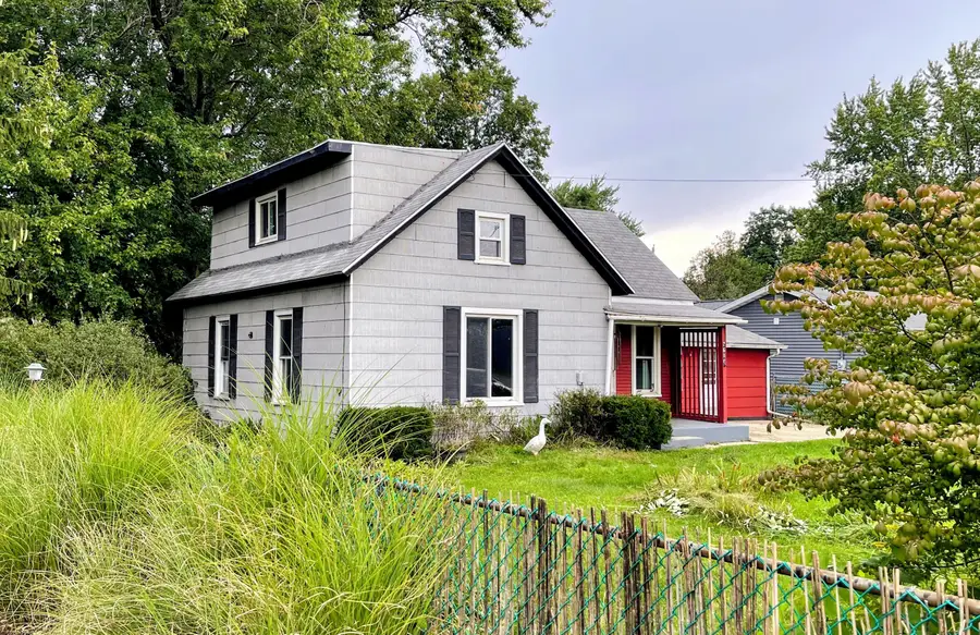 2632 Lincoln Avenue, Saint Joseph, MI 49085 - #2