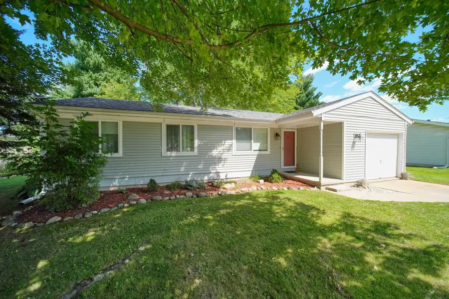 904 N Union Street, Tecumseh, MI 49286 - #3