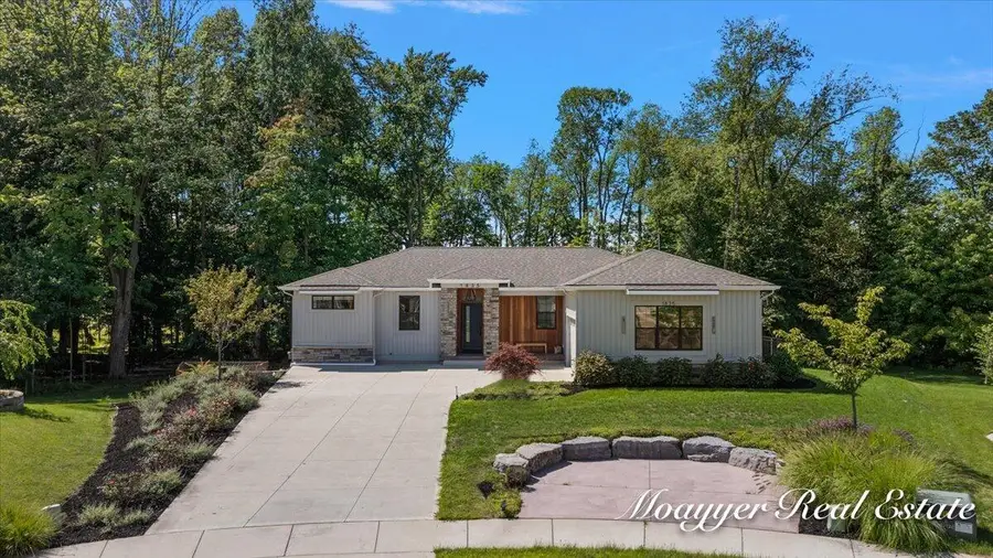 1835 Gloryfield Drive Sw, Byron Center, MI 49315 - #2