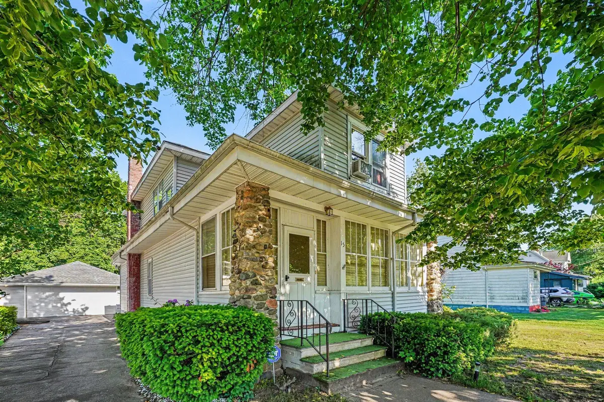 15 Church Street, Hartford, MI 49057 - #1