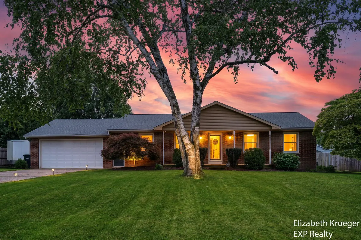 1502 Ridgewood Drive, Jenison, MI 49428 - #1