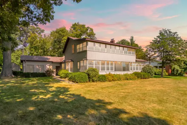 130 Waupakisco Beach, Battle Creek, MI 49015