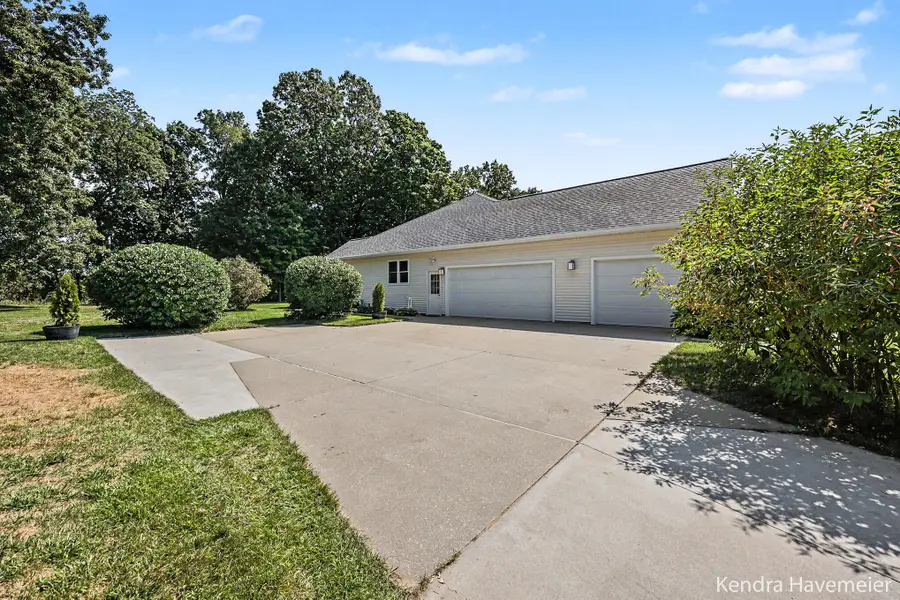 144 Sudan Drive Se, Lowell, MI 49331 - #3