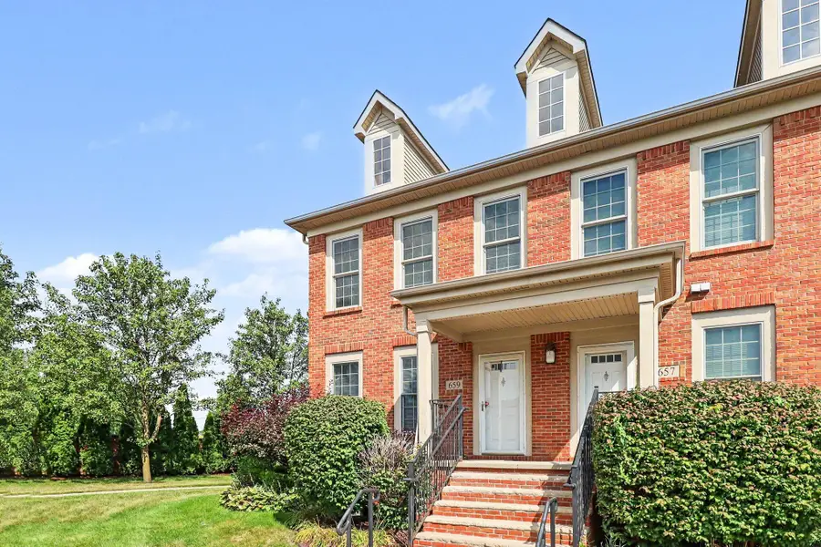 659 Vinewood Street, Wyandotte, MI 48192 - #3