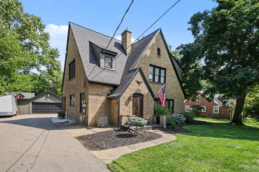 1214 Oakleigh Avenue Nw, Grand Rapids, MI 49504 - #3
