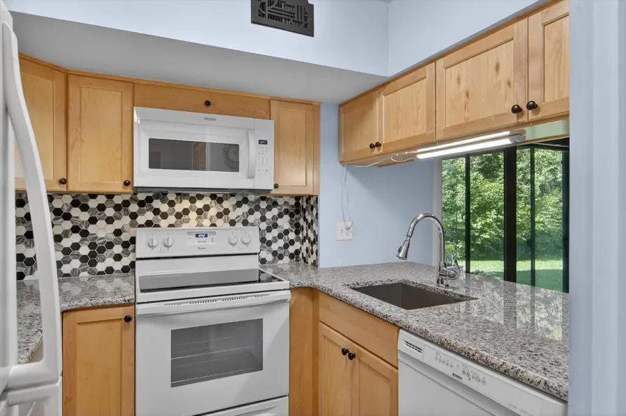 350 Briarcrest Drive #158, Ann Arbor, MI 48104 - #2