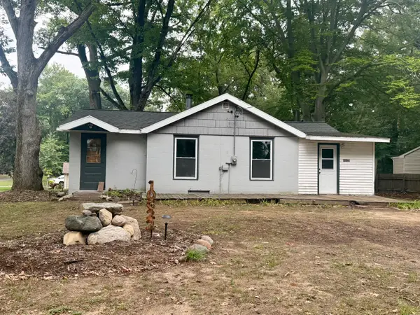 10622 Round Lake Drive, Mecosta, MI 49332