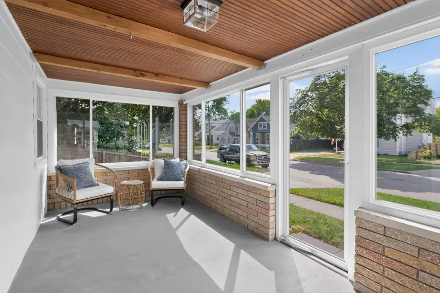 2416 Woodward Avenue Sw, Wyoming, MI 49509 - #3