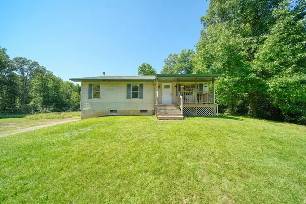 8600 U.s. 127, Addison, MI 49220