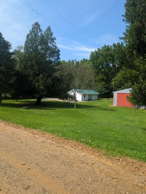 60322 46th Avenue, Lawrence, MI 49064