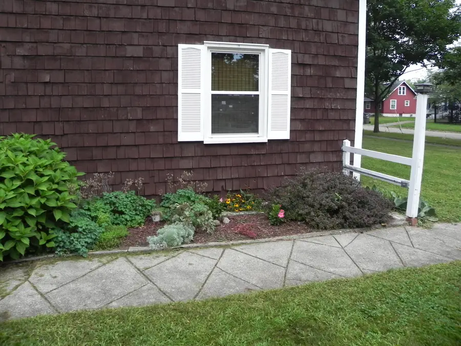 413 S Monroe Street, Sturgis, MI 49091 - #2
