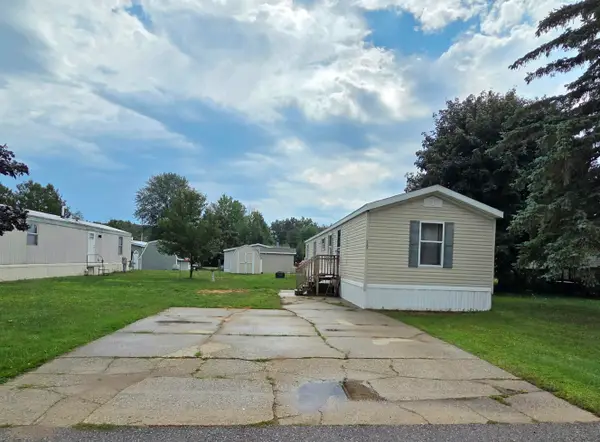111 Maple Court, Muskegon, MI 49445