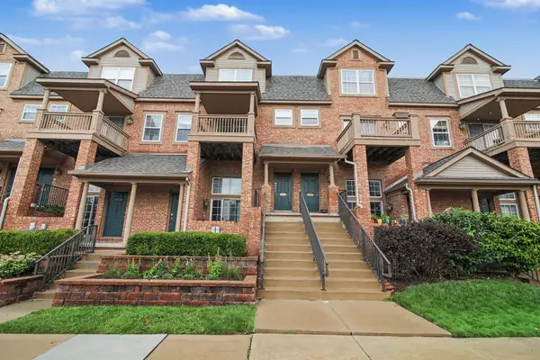 2737 Barclay Way, Ann Arbor, MI 48105