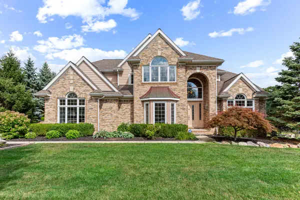 22390 Diamond Court, Farmington Hills, MI 48335