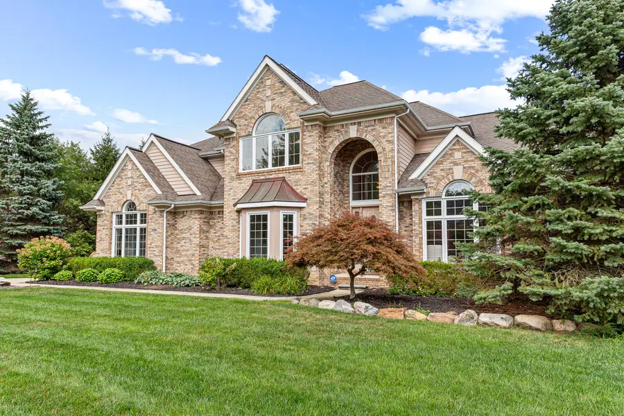 22390 Diamond Court, Farmington Hills, MI 48335 - #3
