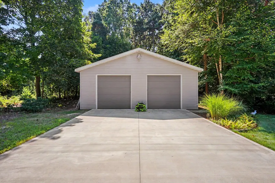 1538 W 32nd Street, Holland, MI 49423 - #3